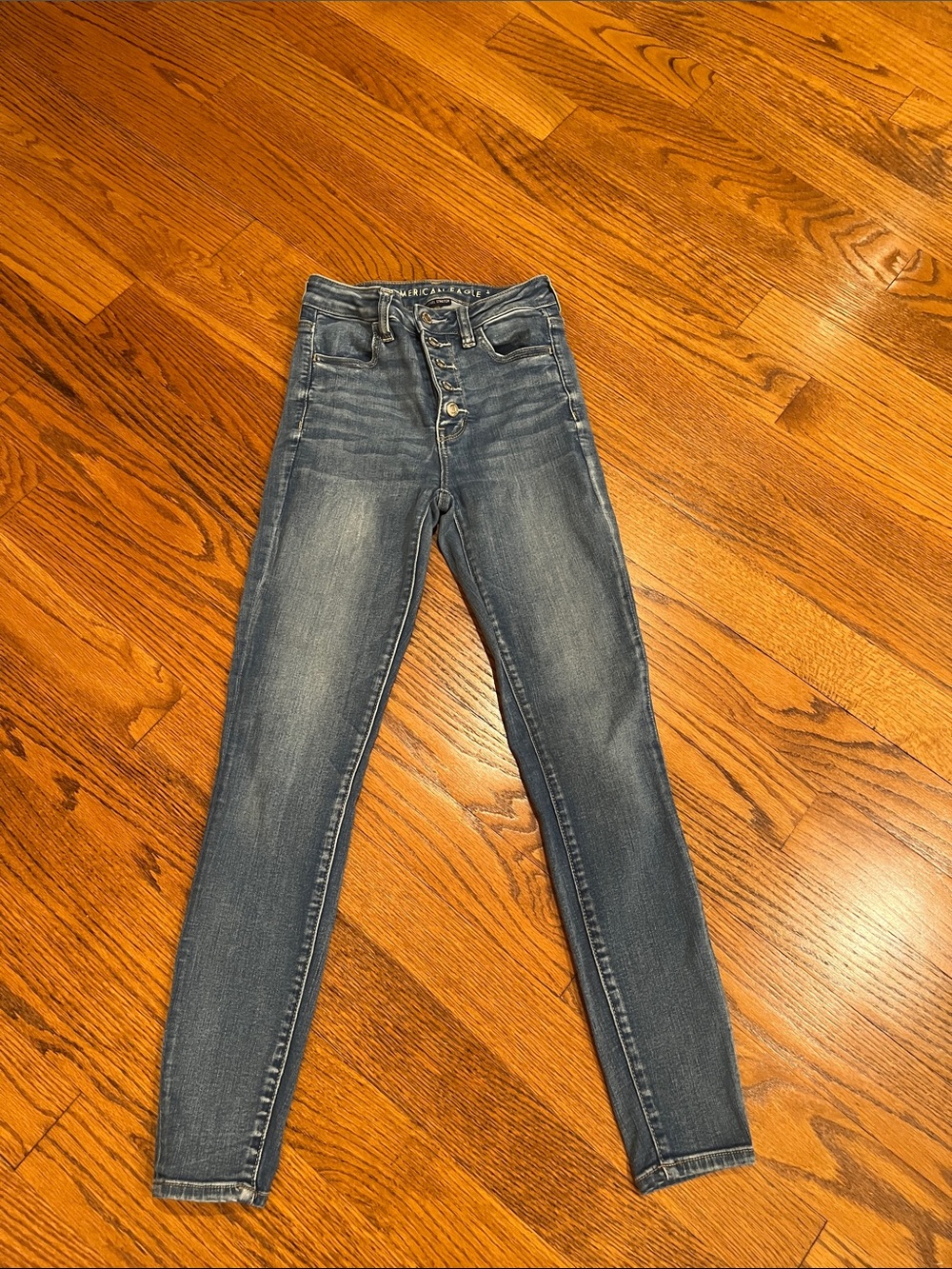 American Eagle Outfitters Skinny Jeans - Super high rise jegging size 4